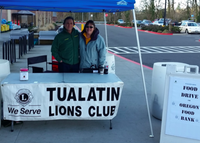 Tualatin Lions Food Drive in Action!