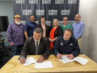 Northwest_Harvest_Contract_Signing_Pic_3.jpg