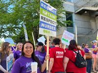 Hundreds of frontline nurses and community allies held an informational picket at OHSU Thursday, June 29 calling on OHSU executives to partner with workers to build stronger, safer, healthier and more patient-oriented hospitals. Photo courtesy of the Oregon Nurses Association.